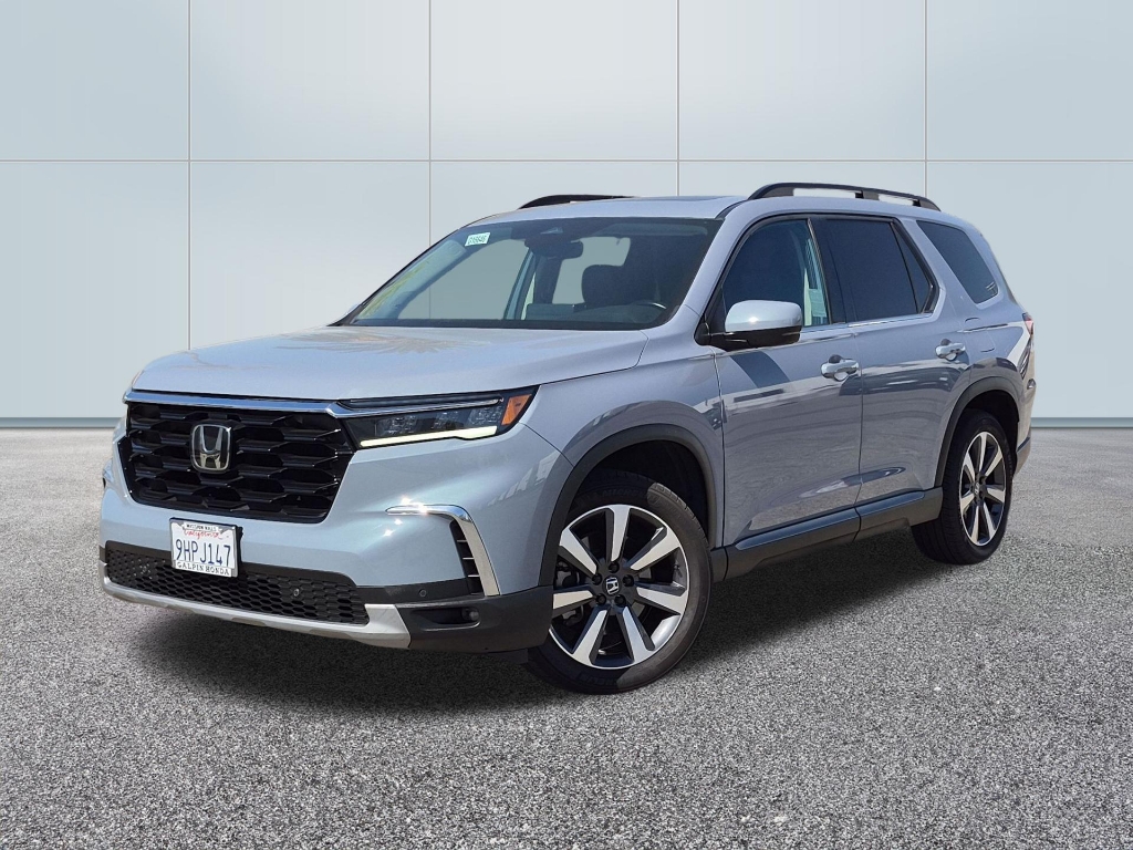 2023 Honda Pilot 2WD Touring