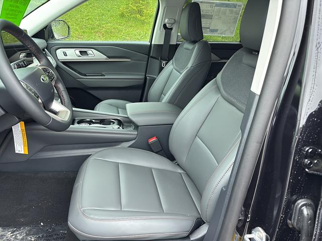 2026 Ford Explorer Active - Photo 10