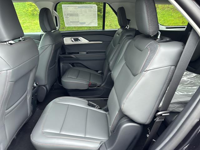 2026 Ford Explorer Active - Photo 15