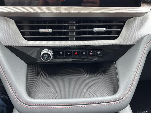 2026 Ford Explorer Active - Photo 23