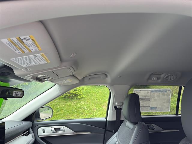 2026 Ford Explorer Active - Photo 14