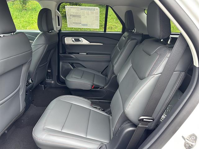 2026 Ford Explorer Active - Photo 15