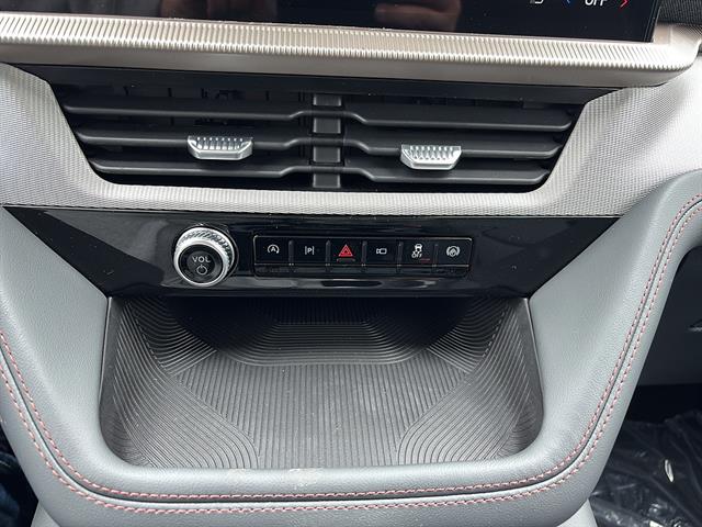 2026 Ford Explorer Active - Photo 23