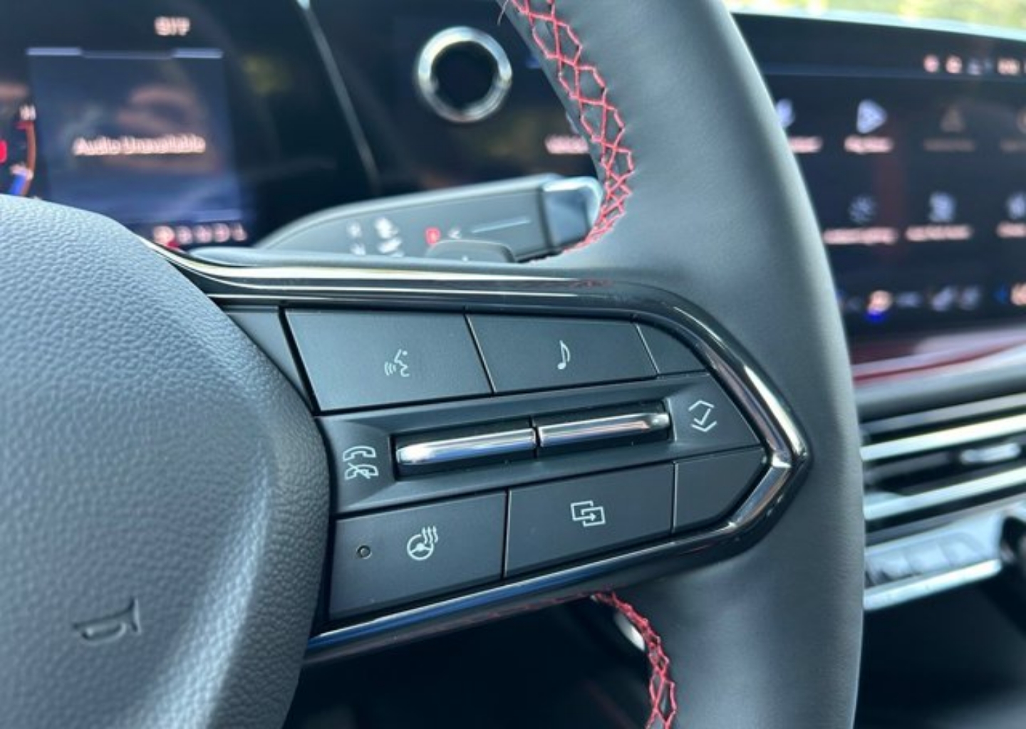 2027 Chevrolet Traverse RS - Photo 26