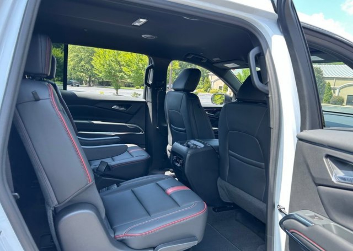 2027 Chevrolet Traverse RS - Photo 50