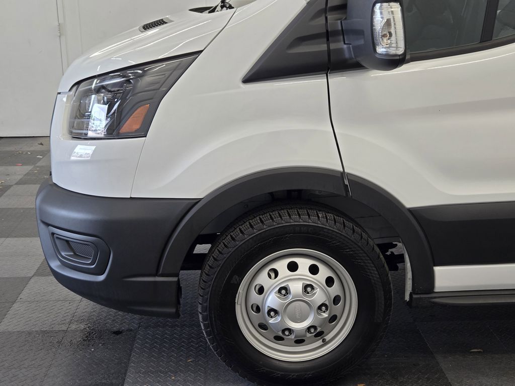 2025 Ford Transit Van Base - Photo 11