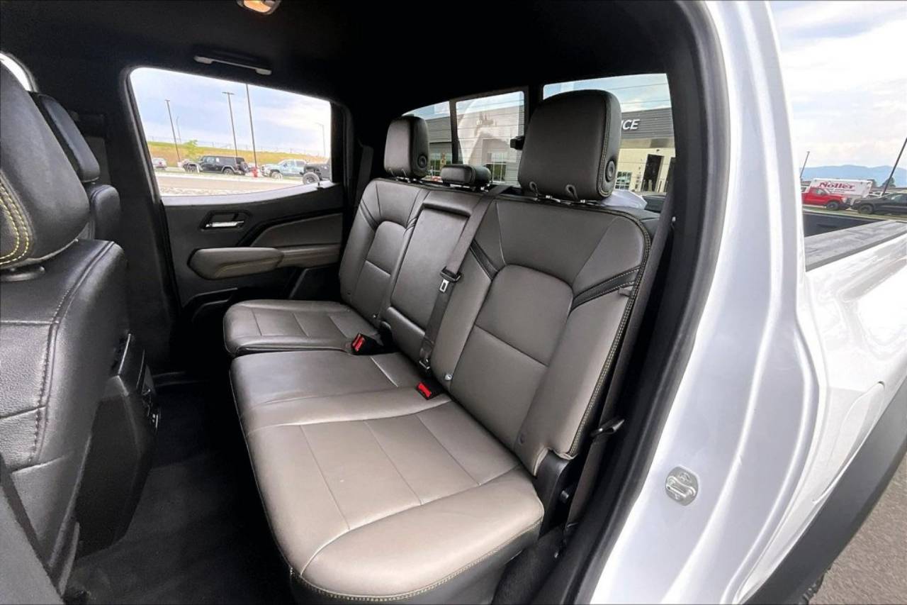 2024 Chevrolet Colorado ZR2 - Photo 27
