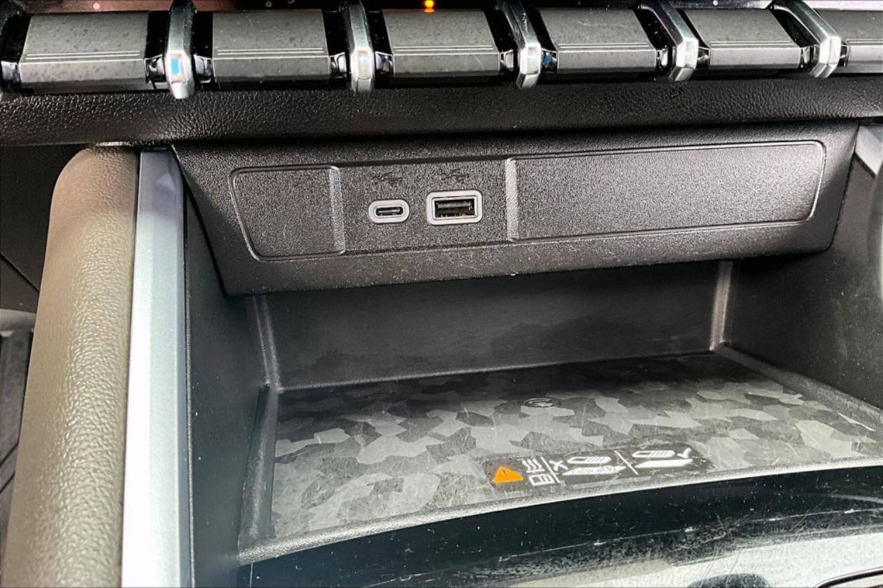 2024 Chevrolet Colorado ZR2 - Photo 33