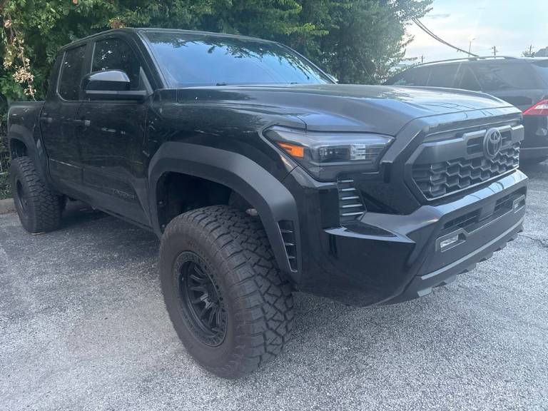 2024 Toyota Tacoma 4WD TRD OFF Road
