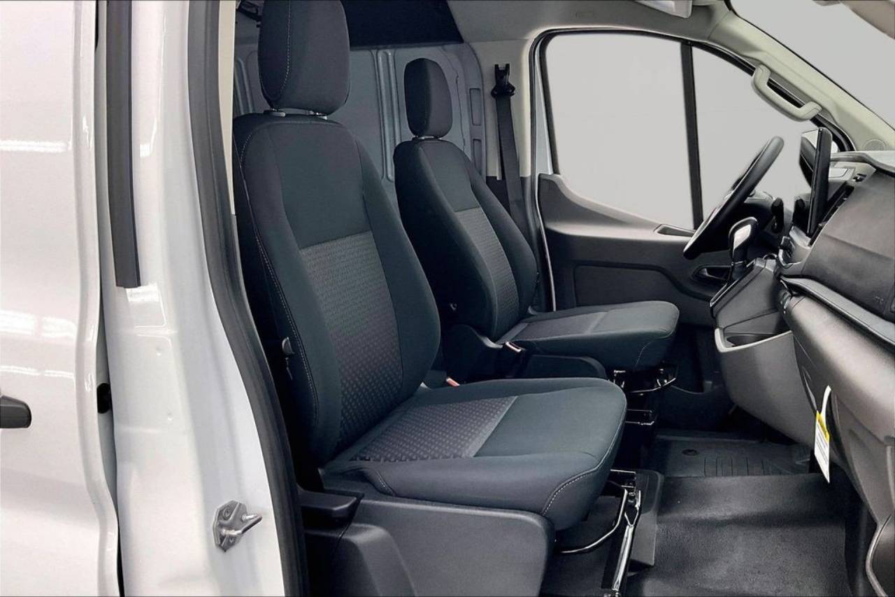 2026 Ford Transit Van Base - Photo 7