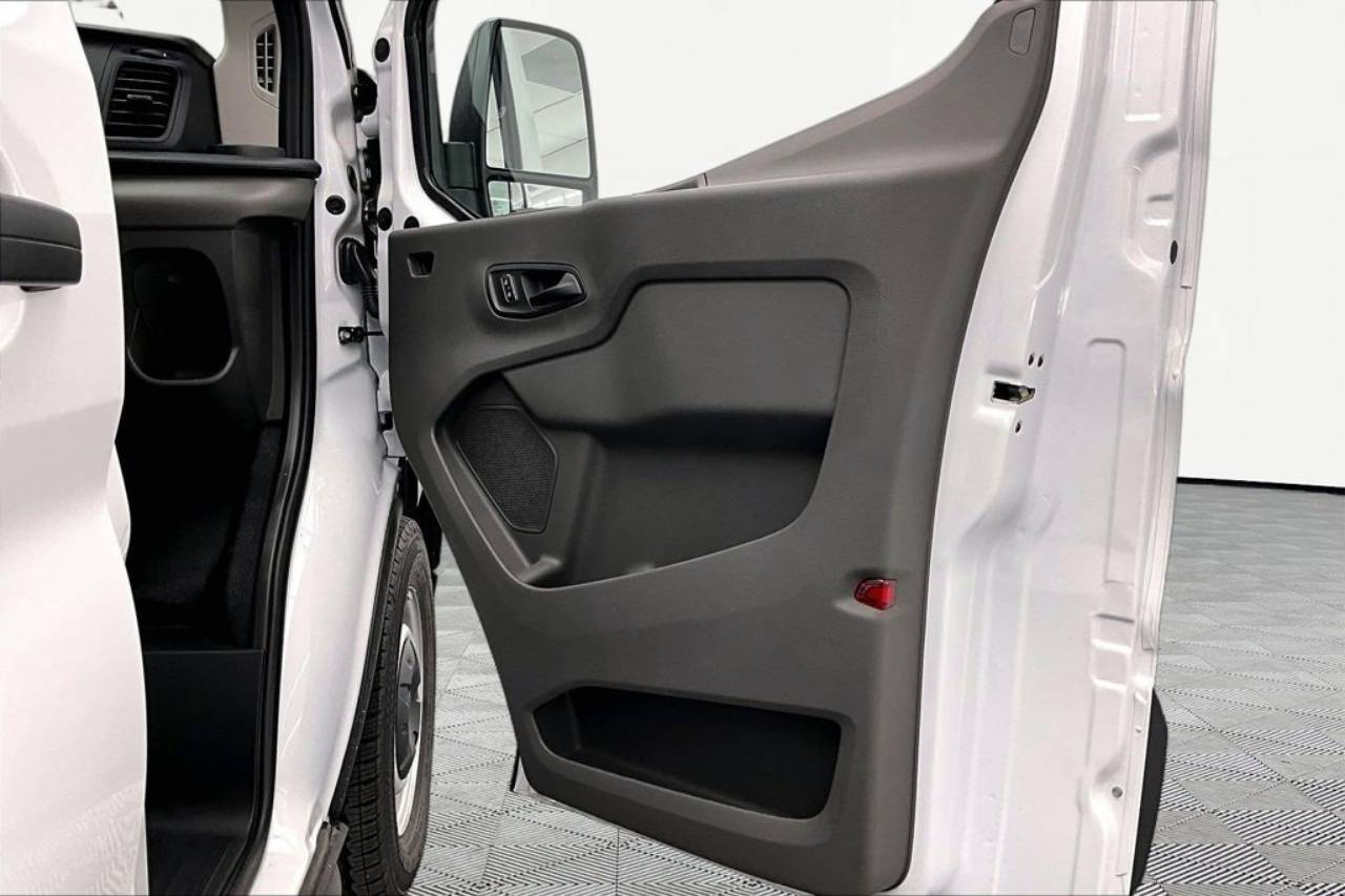 2026 Ford Transit Van Base - Photo 24