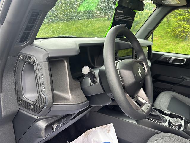2025 Ford Bronco 4-Door Base - Photo 12