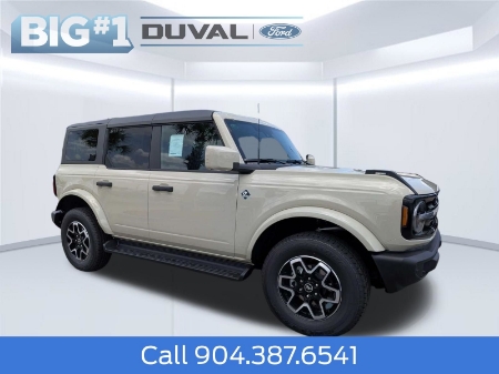 2026 Ford Bronco Outer Banks