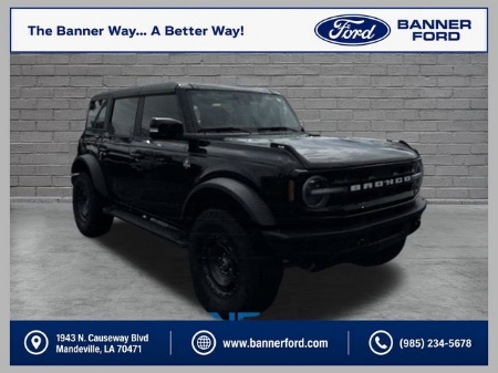 2024 Ford Bronco Outer Banks