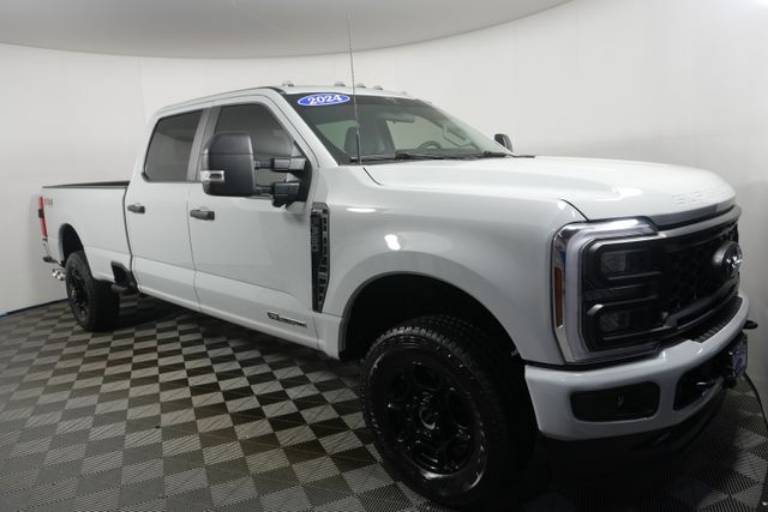2025 Ford Super Duty F-350 SRW XL
