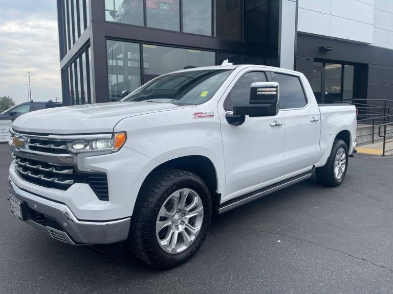 2024 Chevrolet Silverado 1500 LTZ