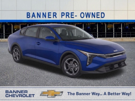 2025 Kia K4 LXS