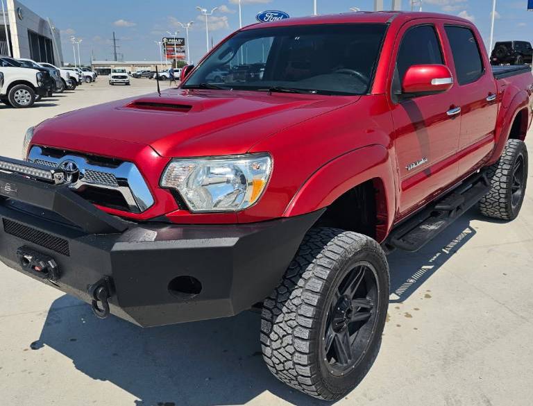 2015 Toyota Tacoma DBL CB 4WD V6 SR
