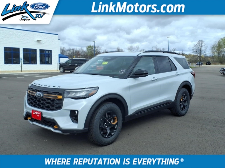 2026 Ford Explorer Tremor 4WD