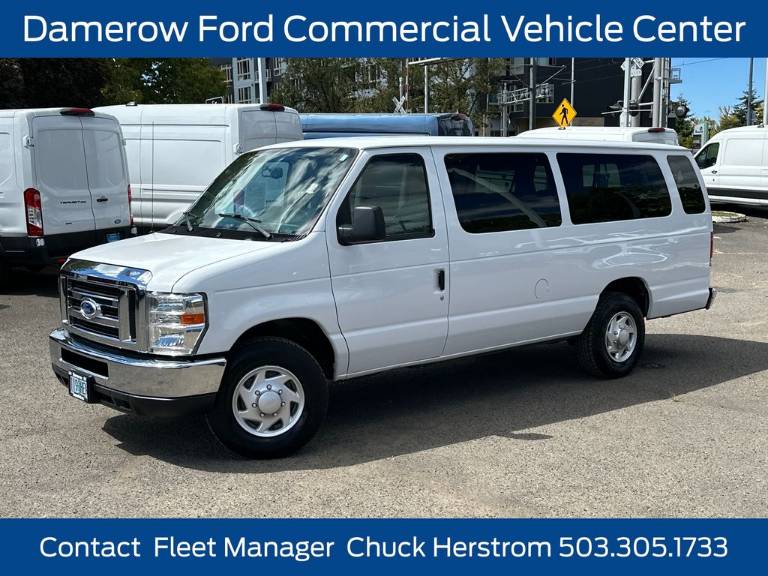 2014 Ford E-350SD XLT