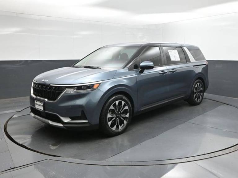 2024 Kia Carnival EX