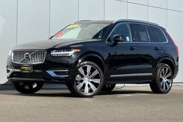 2025 Volvo XC90 Plug-In Hybrid T8 Ultra