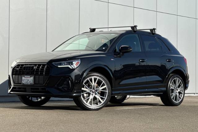 2025 Audi Q3 Premium Plus