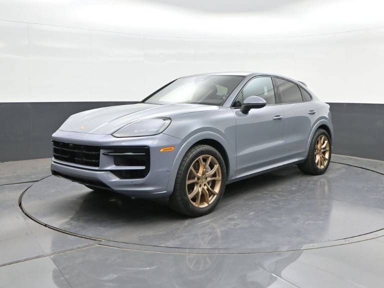 2024 Porsche Cayenne Base