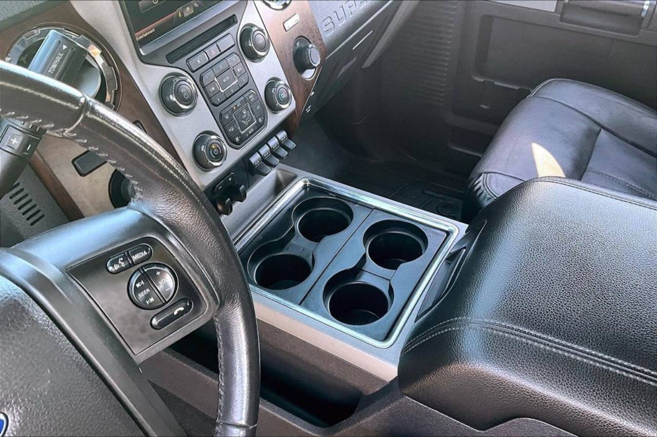 2016 Ford F-350 Super Duty Lariat - Photo 14
