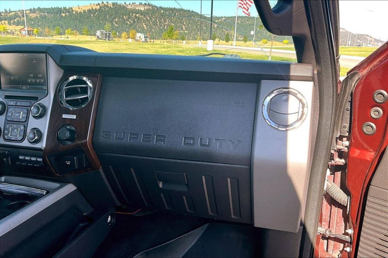 2016 Ford F-350 Super Duty Lariat - Photo 16