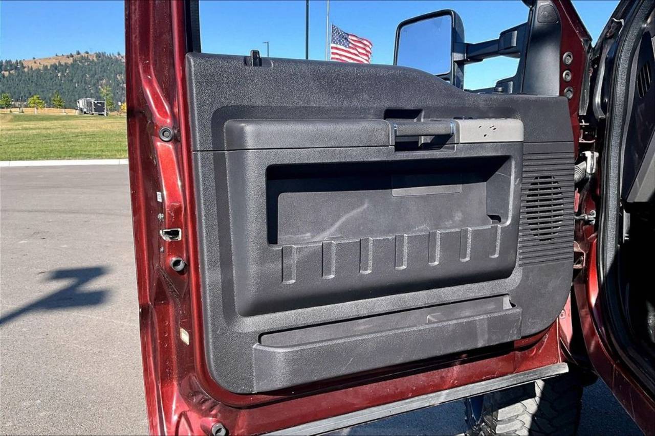 2016 Ford F-350 Super Duty Lariat - Photo 23