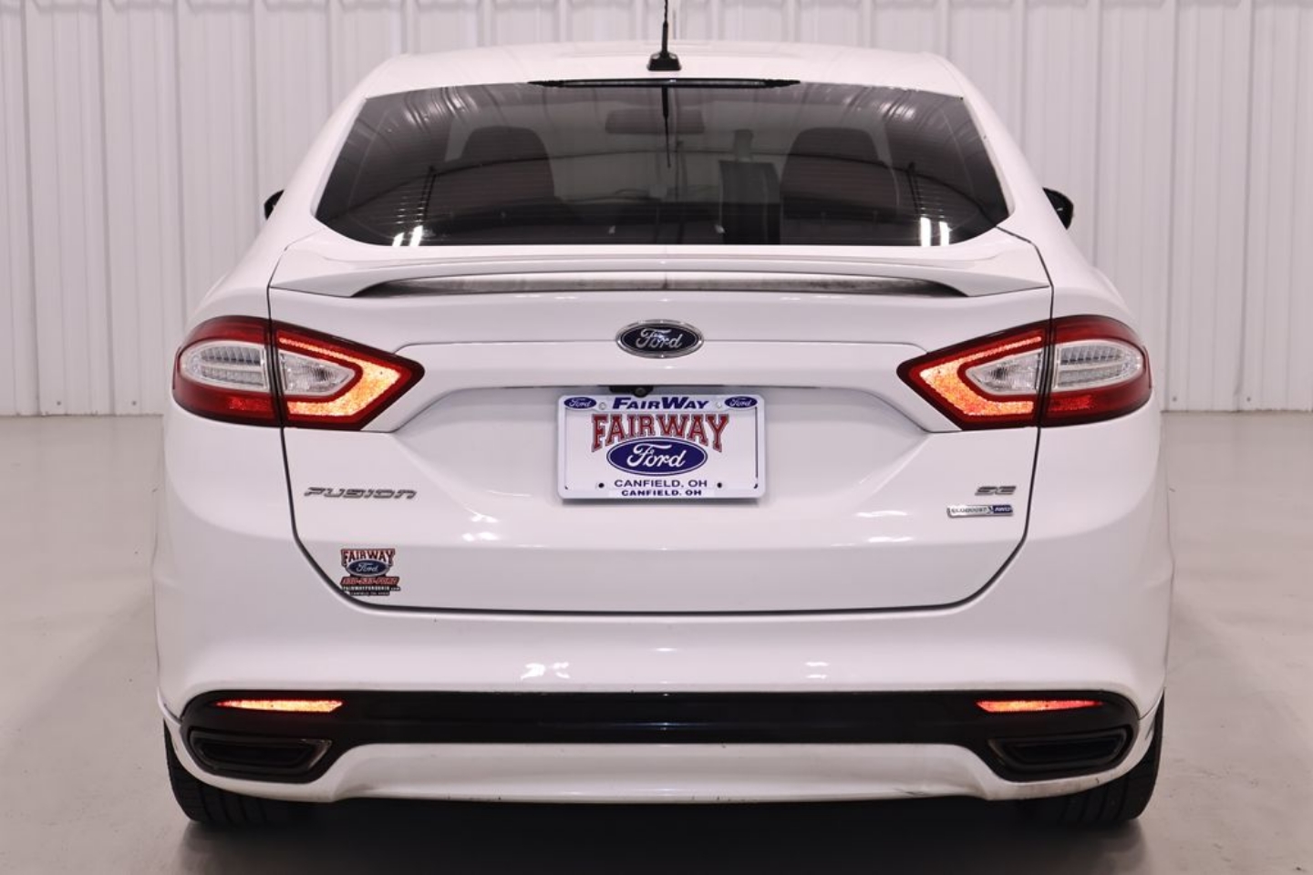 2016 Ford Fusion SE - Photo 8