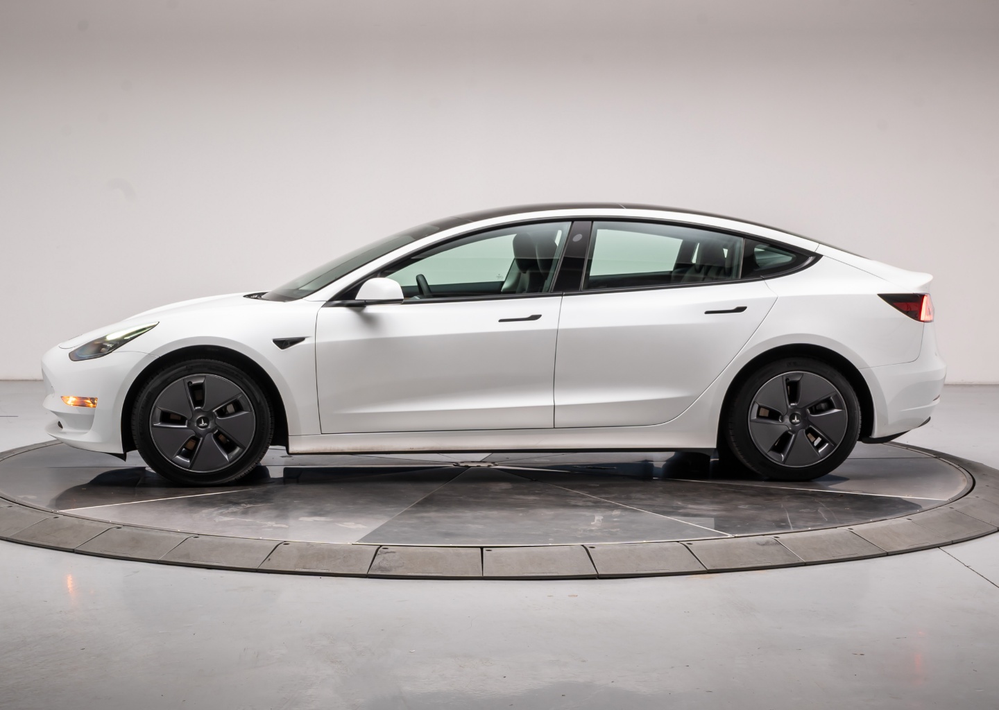 Used 2023 Tesla Model 3 Base with VIN 5YJ3E1EA0PF409357 for sale in Los Angeles, CA