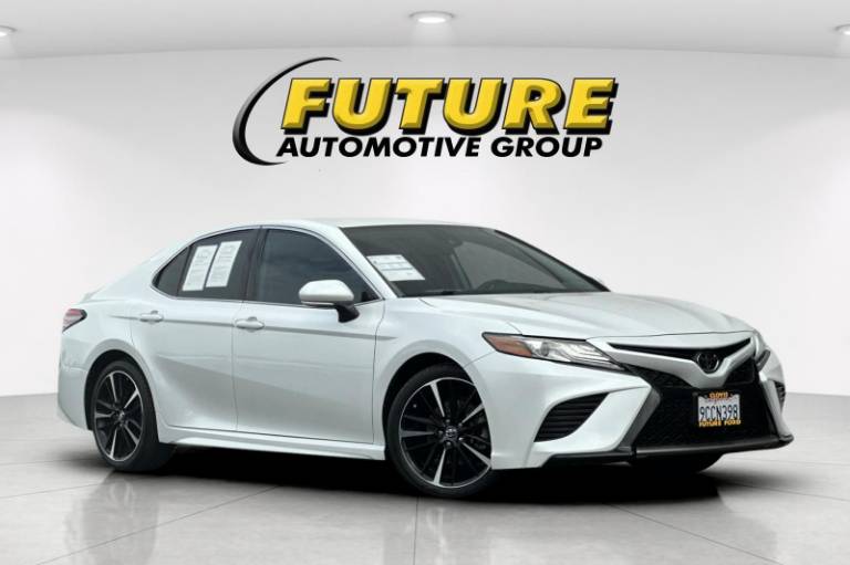 2019 Toyota Camry XSE