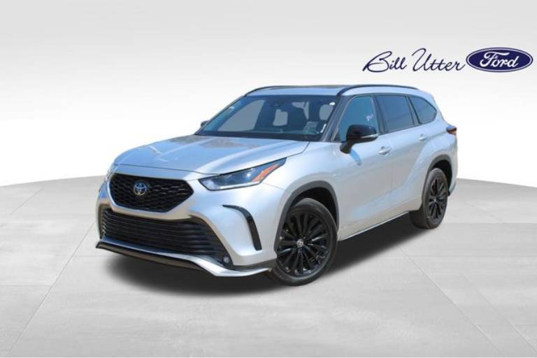2025 Toyota Highlander XSE