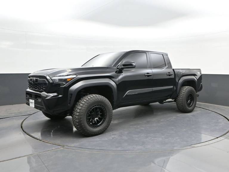 2024 Toyota Tacoma 4WD TRD OFF Road