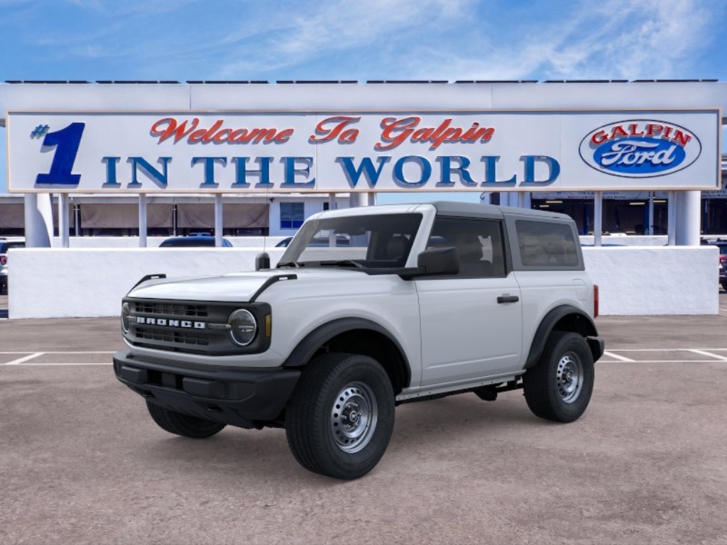 2026 Ford Bronco Base