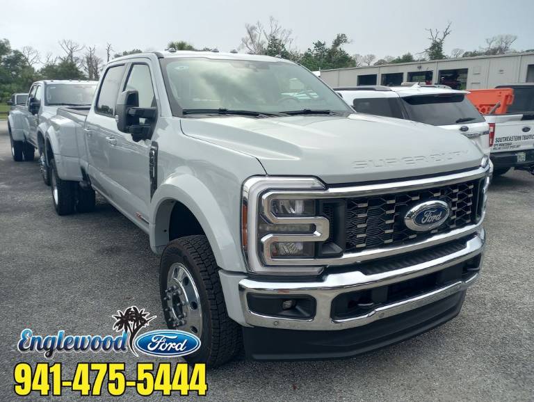 2026 Ford F-450SD LARIAT