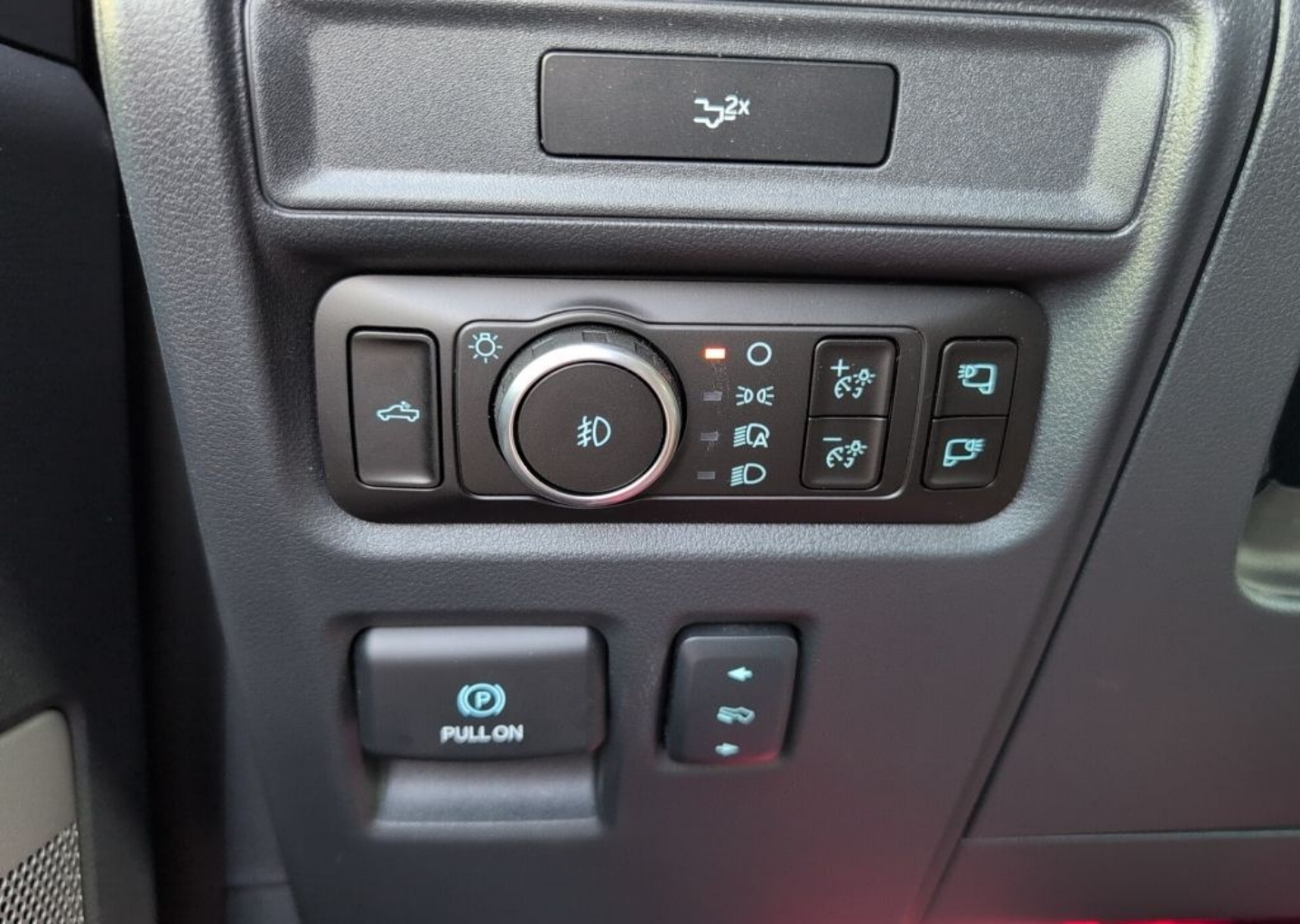 2026 Ford F-150 XLT - Photo 26