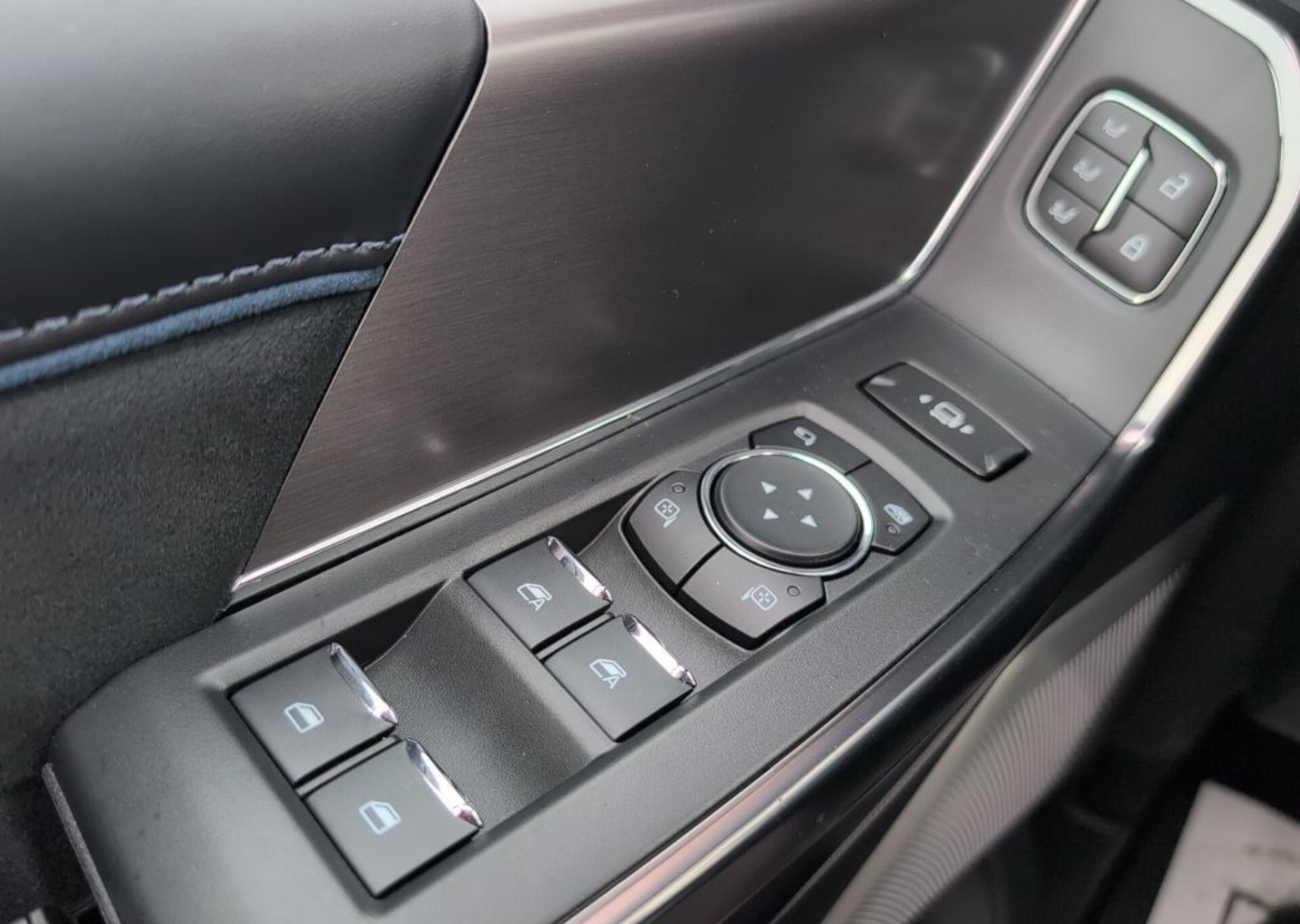 2026 Ford F-250 Super Duty Platinum - Photo 25