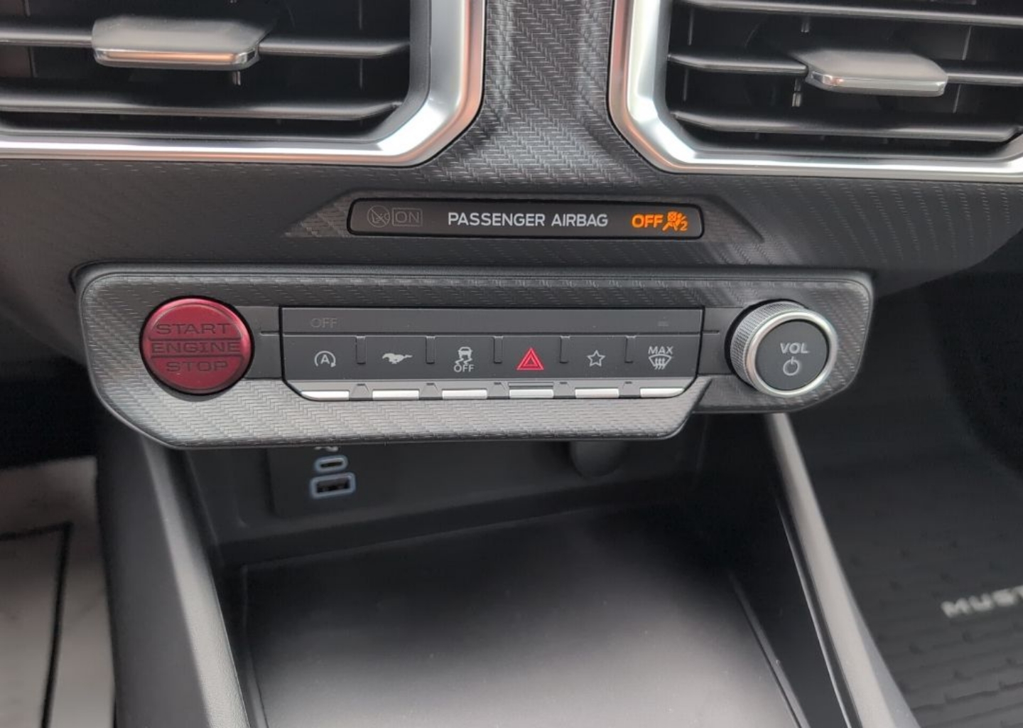 2026 Ford Mustang GT Premium Fastback - Photo 18