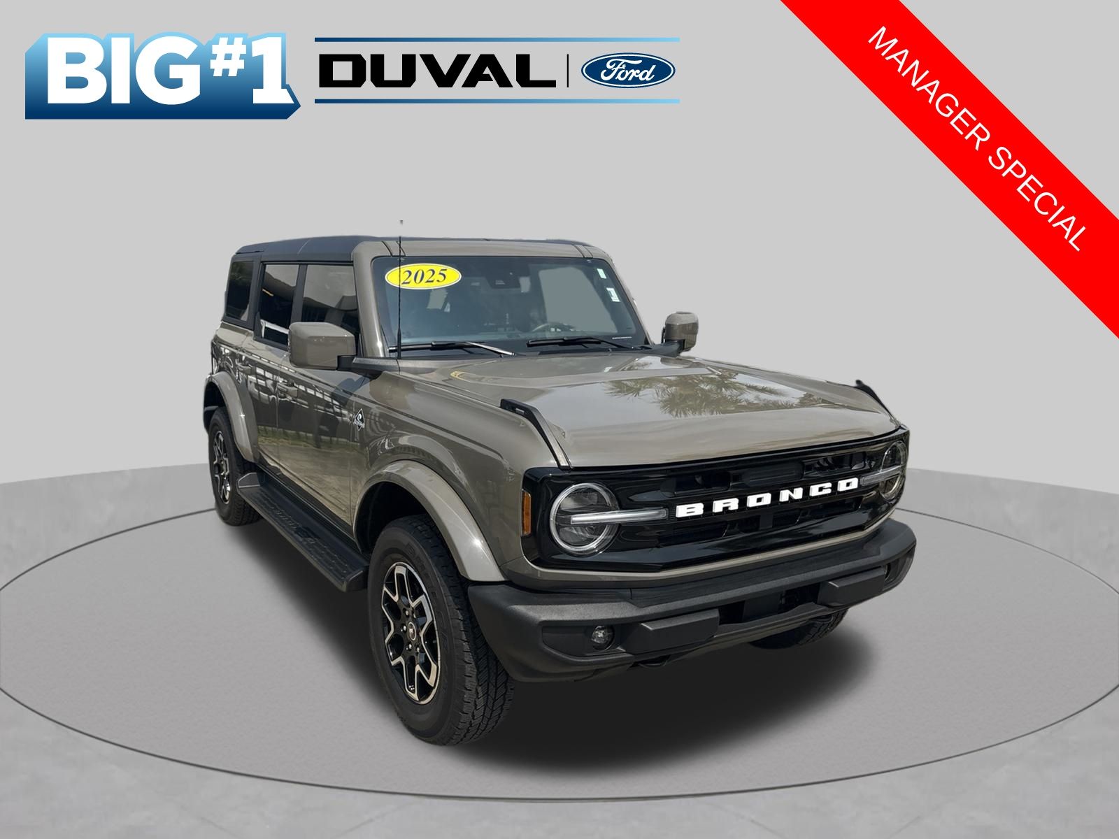2025 Ford Bronco Outer Banks