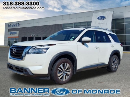 2024 Nissan Pathfinder SL
