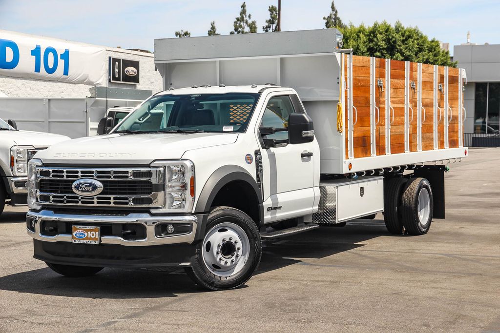 2026 Ford F-550SD XL