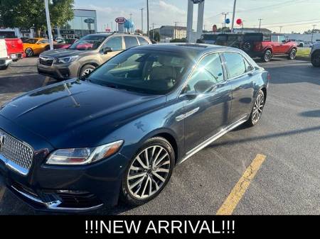 2017 Lincoln Continental Select