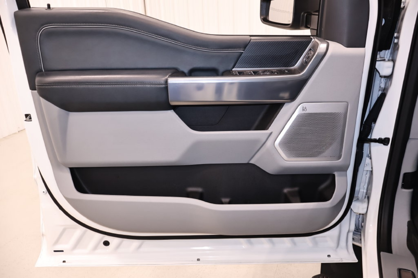 2024 Ford F-450 Super Duty Limited - Photo 11