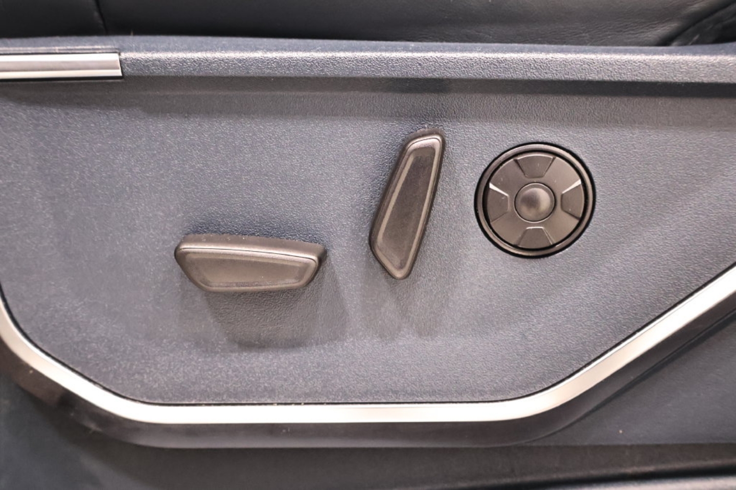 2024 Ford F-450 Super Duty Limited - Photo 13