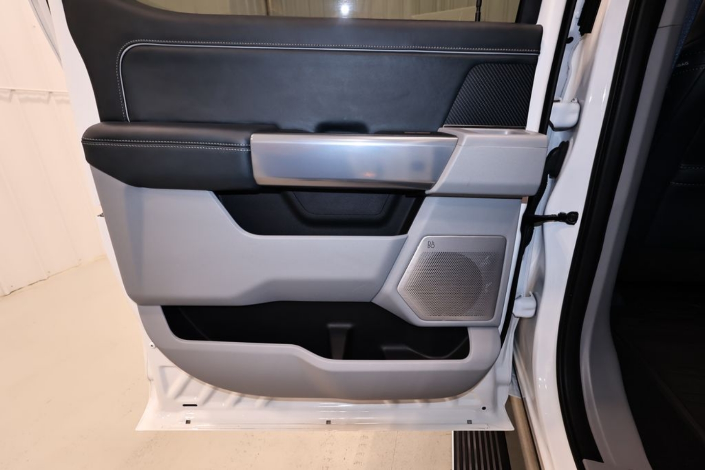 2024 Ford F-450 Super Duty Limited - Photo 15