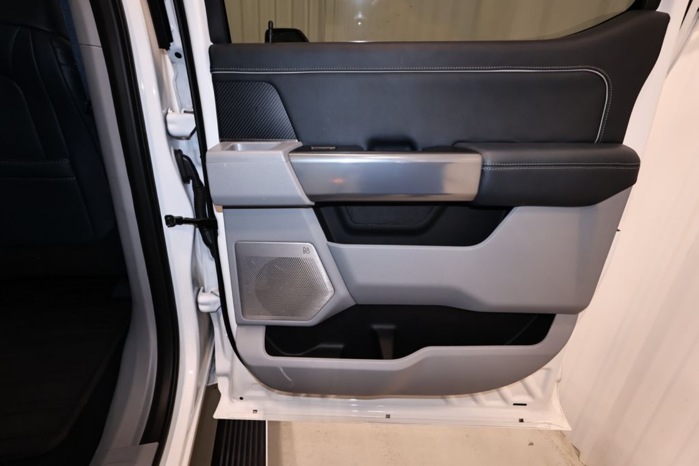 2024 Ford F-450 Super Duty Limited - Photo 17
