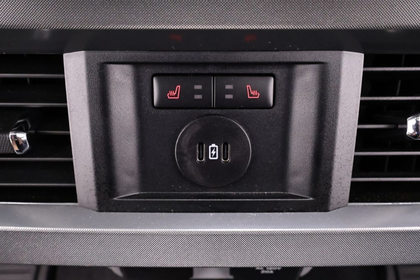 2024 Ford F-450 Super Duty Limited - Photo 19